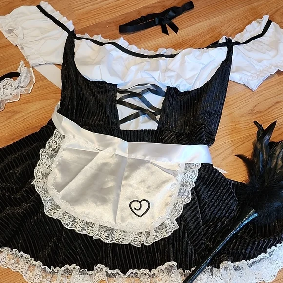 LoveHoney Black/White Maid Costume Dress - Picture 6 of 14